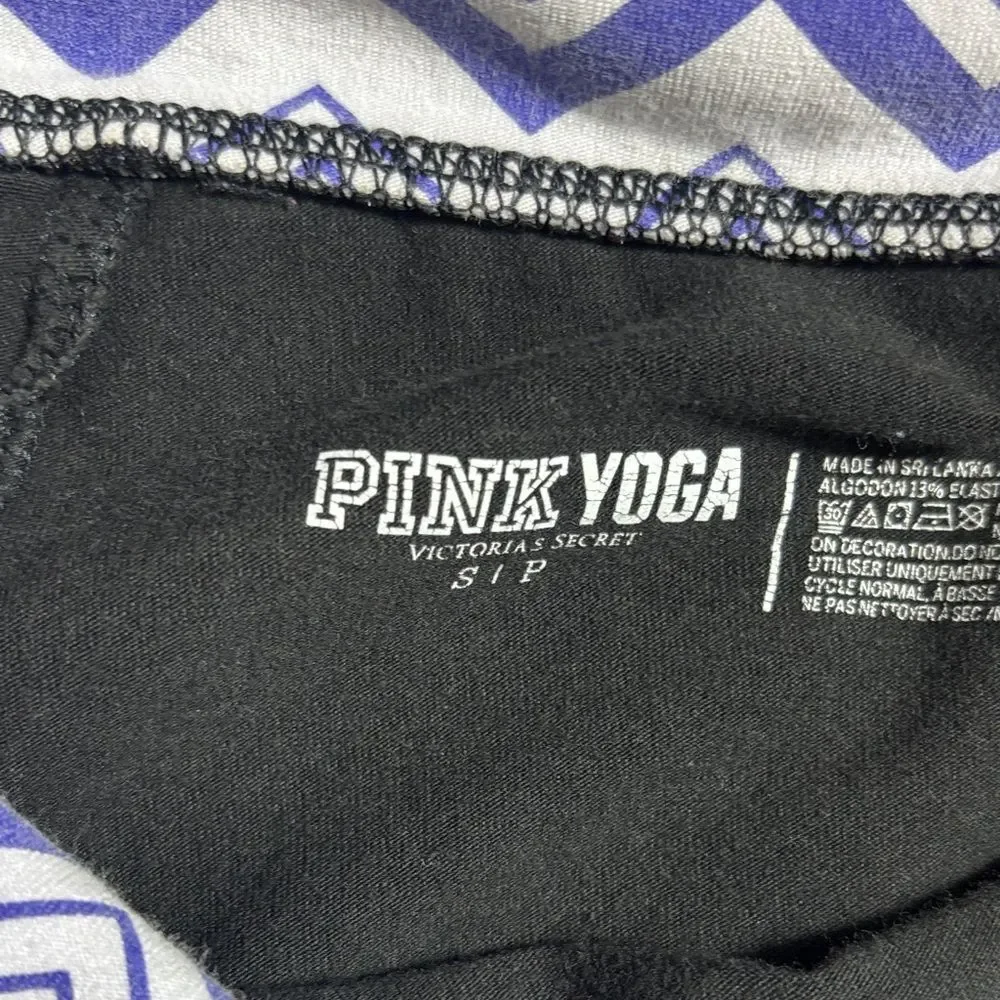 Victoria’s Secret‎ pink fold down vintage 2010s leggings Chevron sparkle logo